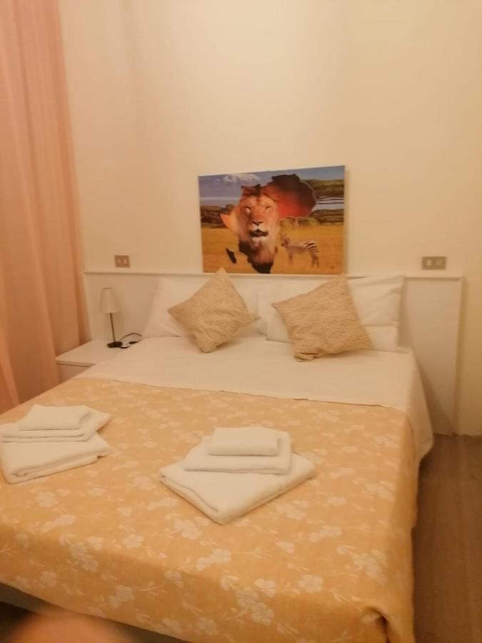 Hotel Bologna Rimini Exteriör bild